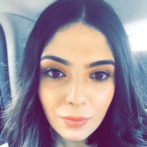 Meet your Posher, Emma-jane